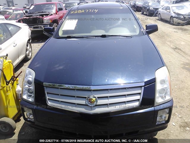 1GYEE637660112937 - 2006 CADILLAC SRX BLUE photo 6