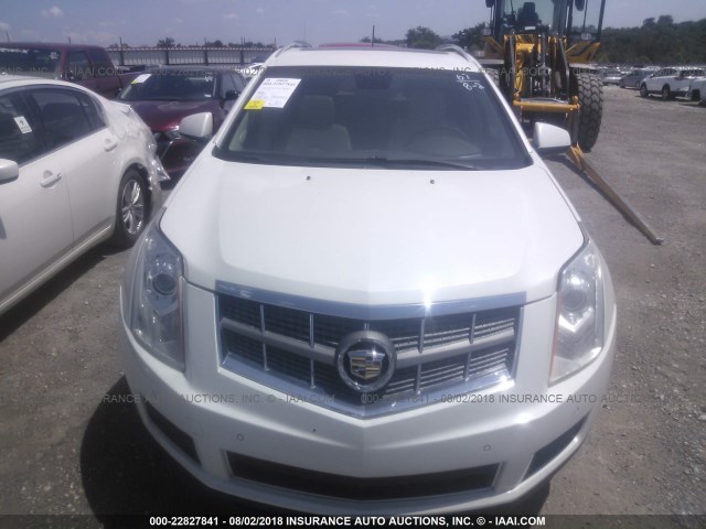 3GYFNCE37CS606127 - 2012 CADILLAC SRX PREMIUM COLLECTION WHITE photo 6