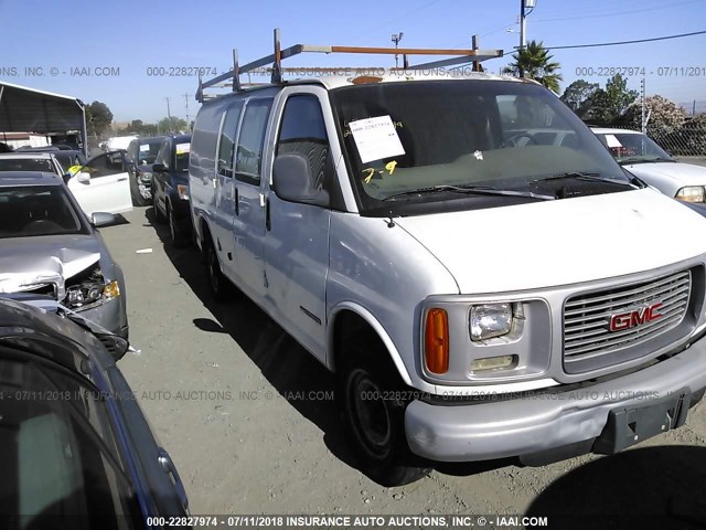 1GTGG25R311156879 - 2001 GMC SAVANA G2500 WHITE photo 1