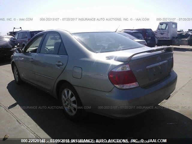 4T1BE32K95U500311 - 2005 TOYOTA CAMRY LE/XLE/SE 灰色 照片 3