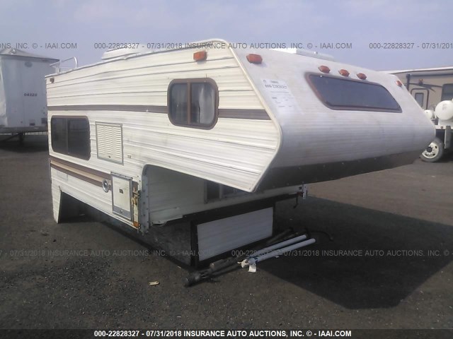 00000000000007331 - 1987 CASCADE TRUCK CAMPER  WHITE photo 1