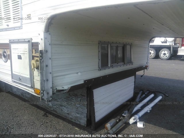 00000000000007331 - 1987 CASCADE TRUCK CAMPER  WHITE photo 6