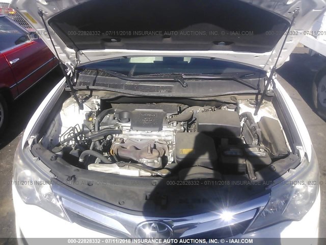 4T4BF1FKXDR295226 - 2013 TOYOTA CAMRY L/SE/LE/XLE 白色 照片 10