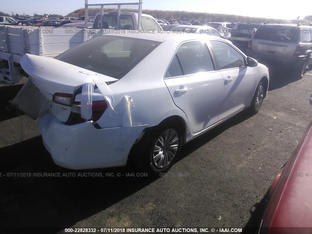 4T4BF1FKXDR295226 - 2013 TOYOTA CAMRY L/SE/LE/XLE 白色 照片 4