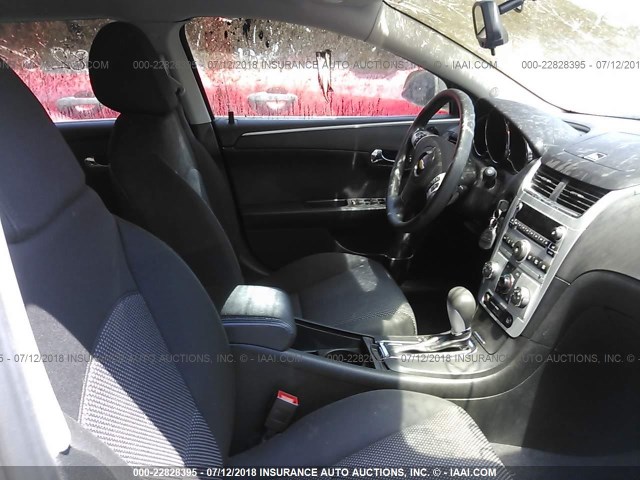 1G1ZC5EB5AF241369 - 2010 CHEVROLET MALIBU 1LT 黑色 照片 5