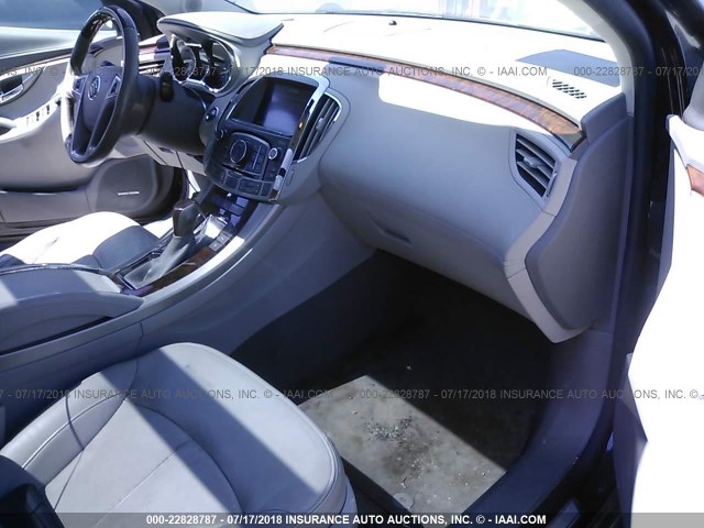 1G4GE5GV0AF213605 - 2010 BUICK LACROSSE CXS BLACK photo 5