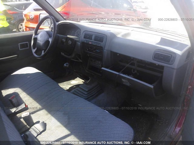 1N6SD11S1TC365645 - 1996 NISSAN TRUCK XE RED photo 5