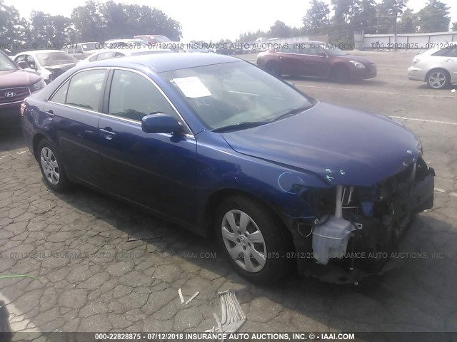 4T1BF3EK9BU665666 - 2011 TOYOTA CAMRY SE/LE/XLE BLUE photo 1