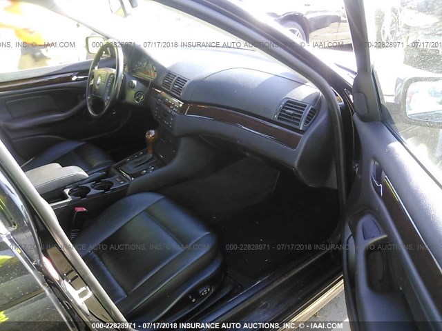 WBAAM334XYCA90583 - 2000 BMW 323 I BLACK photo 5