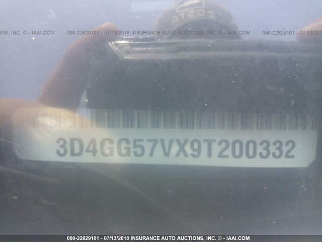 3D4GG57VX9T200332 - 2009 DODGE JOURNEY SXT SILVER photo 9