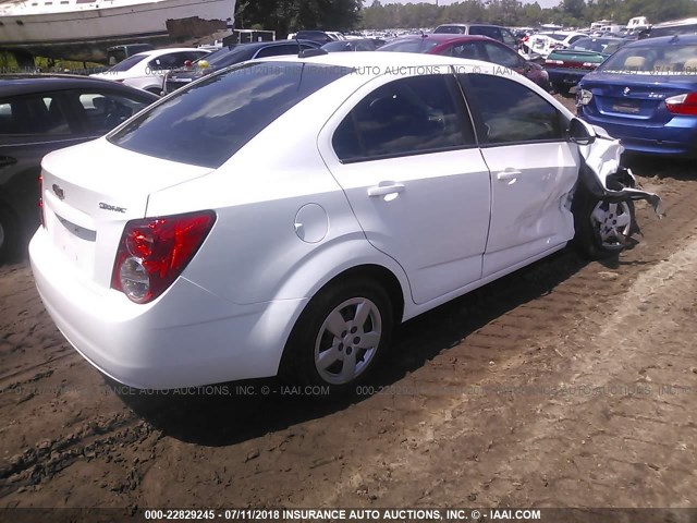 1G1JA5SH5G4128859 - 2016 CHEVROLET SONIC LS 白色 照片 4