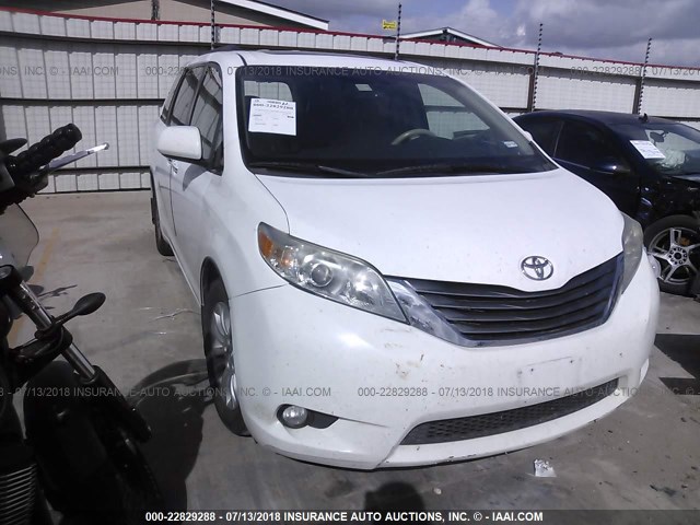 5TDYK3DC0BS058631 - 2011 TOYOTA SIENNA XLE/LIMITED WHITE photo 1