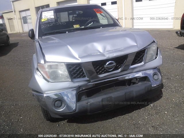 1N6AD06U96C432111 - 2006 NISSAN FRONTIER KING CAB LE/SE/OFF ROAD SILVER photo 6