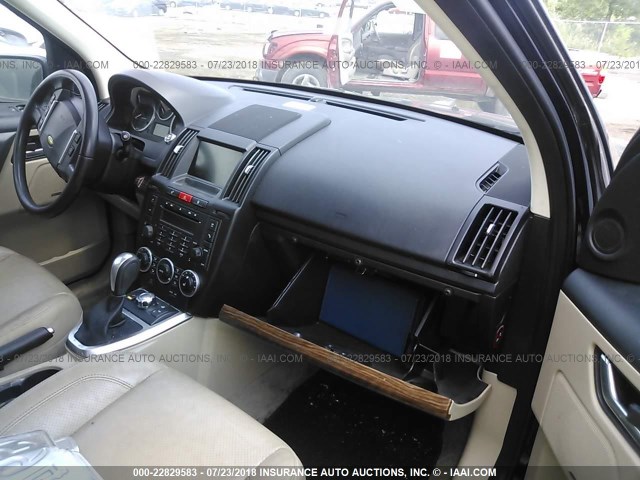 SALFT24N79H124020 - 2009 LAND ROVER LR2 HSE TECHNOLOGY BLACK photo 5