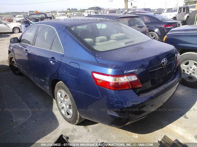 4T1BE46K77U041654 - 2007 TOYOTA CAMRY NEW GENERAT CE/LE/XLE/SE BLUE photo 3
