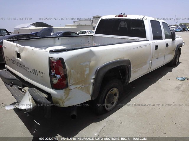 1GCHC23D76F165800 - 2006 CHEVROLET SILVERADO C2500 HEAVY DUTY WHITE photo 4