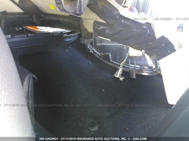 WMEEJ3BA2DK679629 - 2013 SMART FORTWO PURE/PASSION WHITE photo 8