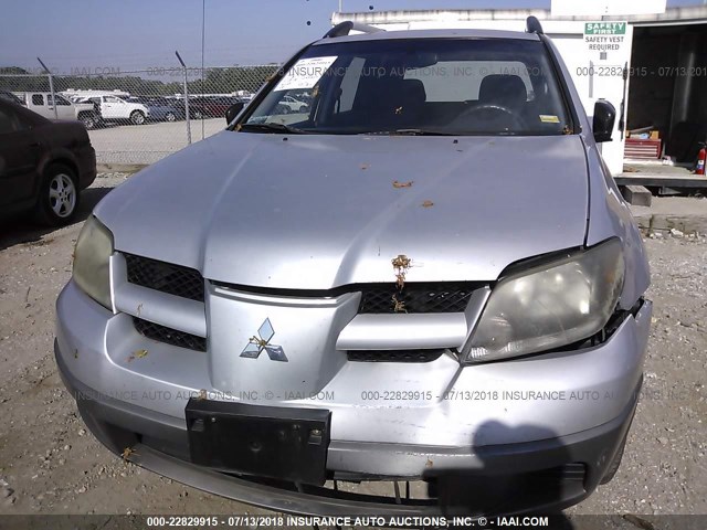 JA4LZ31G03U113664 - 2003 MITSUBISHI OUTLANDER LS SILVER photo 6