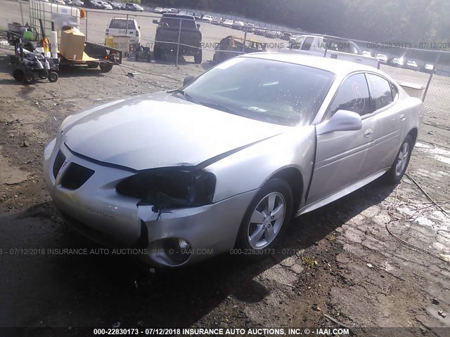 2G2WP552381155045 - 2008 PONTIAC GRAND PRIX SILVER photo 2