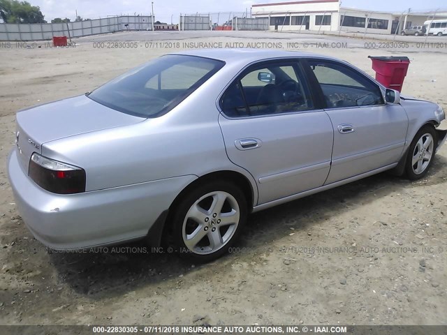 19UUA56822A035369 - 2002 ACURA 3.2TL TYPE-S SILVER photo 4