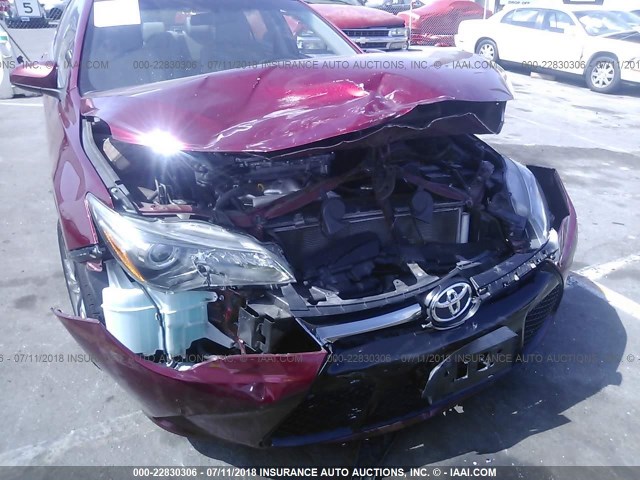 4T1BF1FK7FU990843 - 2015 TOYOTA CAMRY LE/XLE/SE/XSE 红色 照片 6