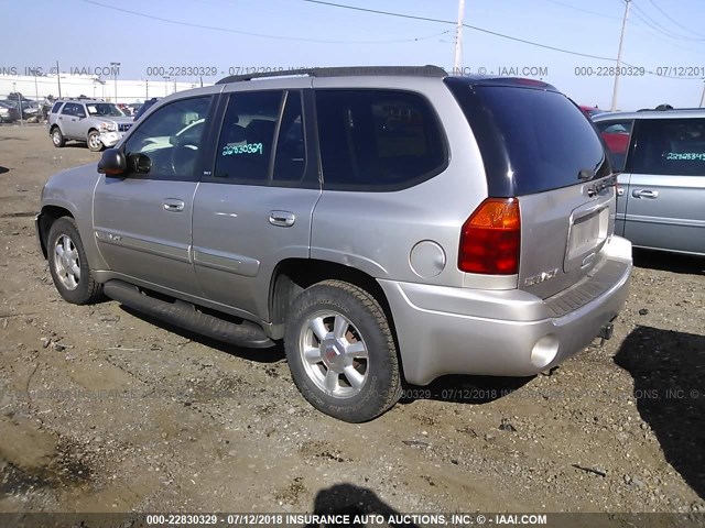 1GKDT13S152335893 - 2005 GMC ENVOY SILVER photo 3