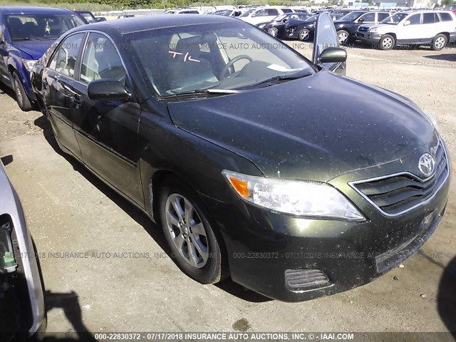 4T1BF3EKXBU668186 - 2011 TOYOTA CAMRY SE/LE/XLE GREEN photo 1