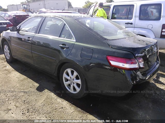 4T1BF3EKXBU668186 - 2011 TOYOTA CAMRY SE/LE/XLE GREEN photo 3