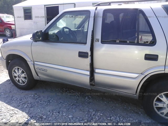 1GKDT13W312105804 - 2001 GMC JIMMY SILVER photo 6