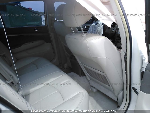 JN1DV6AR1CM730342 - 2012 INFINITI G25 WHITE photo 8