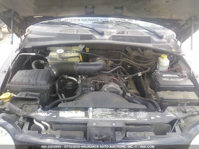 1J8GL38K34W160057 - 2004 JEEP LIBERTY RENEGADE 黑色 照片 10