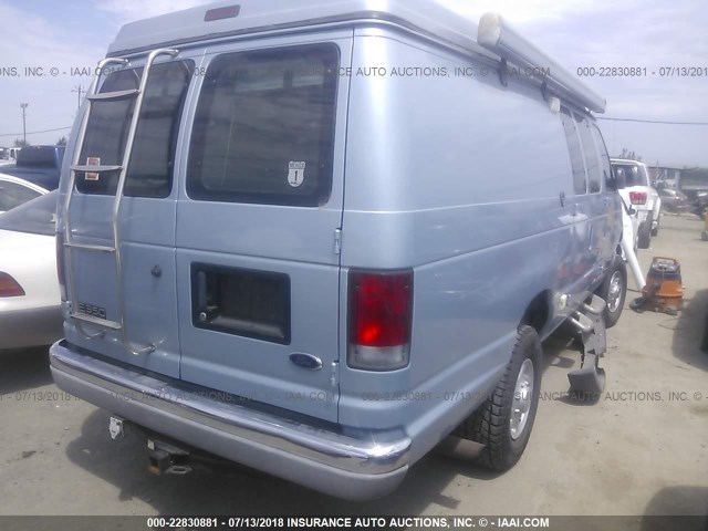 1FDSS34F8YHA15535 - 2000 FORD ECONOLINE E350 SUPER DUTY VAN BLUE photo 4