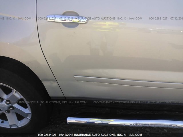 5GZER23788J137868 - 2008 SATURN OUTLOOK XR ოქროსფერი ფოტო 6