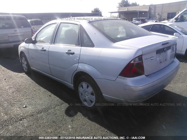 1FAFP34N97W351371 - 2007 FORD FOCUS ZX4/S/SE/SES SILVER photo 3