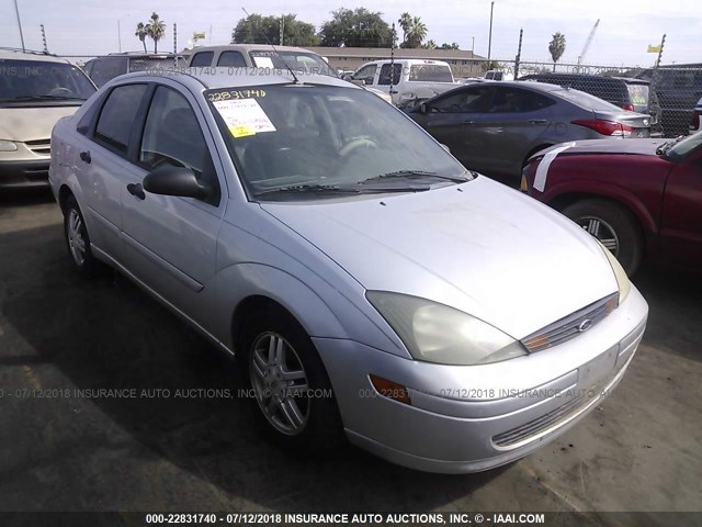 1FAFP34Z23W291995 - 2003 FORD FOCUS SE COMFORT/SE SPORT SILVER photo 1