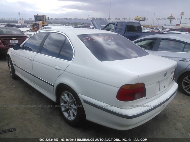 WBADM6347XBY33801 - 1999 BMW 528 I AUTOMATIC WHITE photo 3