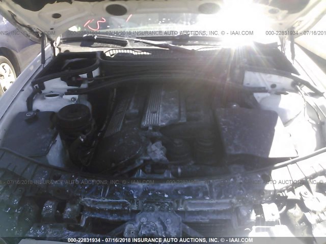 WBXPA73454WB24132 - 2004 BMW X3 2.5I WHITE photo 10