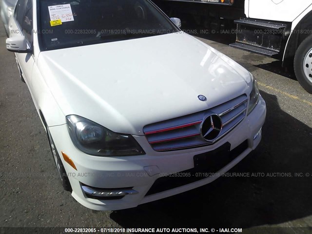 WDDGF8BB8CF920976 - 2012 MERCEDES-BENZ C 300 4MATIC WHITE photo 6