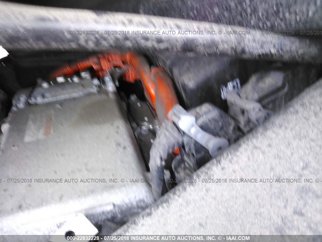 4T1BD1FK0EU139052 - 2014 TOYOTA CAMRY HYBRID/LE/XLE Ağ foto 10