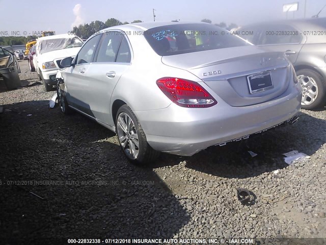 55SWF4KB0JU252279 - 2018 MERCEDES-BENZ C 300 4MATIC SILVER photo 3