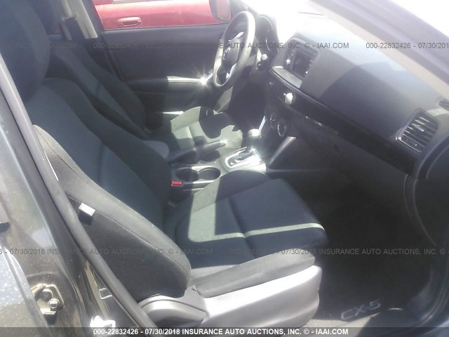 JM3KE2BE0E0400024 - 2014 MAZDA CX-5 SPORT GRAY photo 5