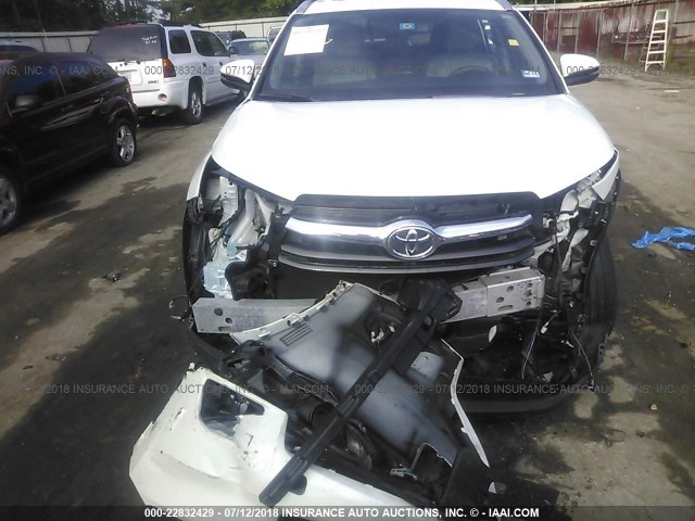 5TDKKRFH8GS175186 - 2016 TOYOTA HIGHLANDER XLE თეთრი ფოტო 6