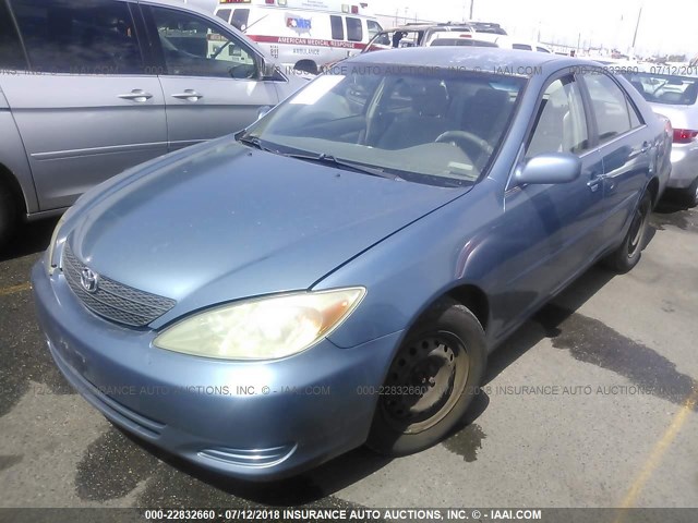4T1BE30K74U918349 - 2004 TOYOTA CAMRY LE/XLE/SE ლურჯი ფოტო 2