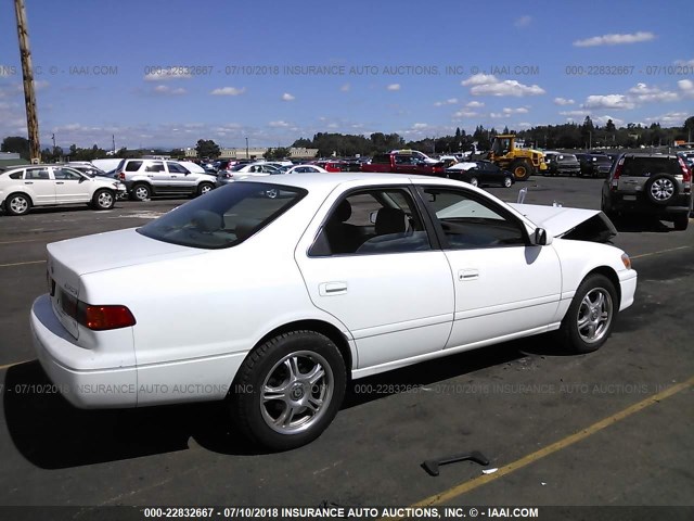 JT2BF22K410291551 - 2001 TOYOTA CAMRY CE/LE/XLE WHITE photo 4