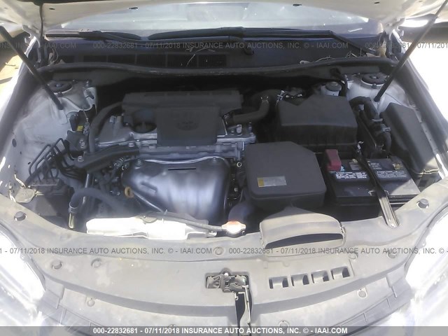 4T1BF1FK9GU505555 - 2016 TOYOTA CAMRY LE/XLE/SE/XSE WHITE photo 10