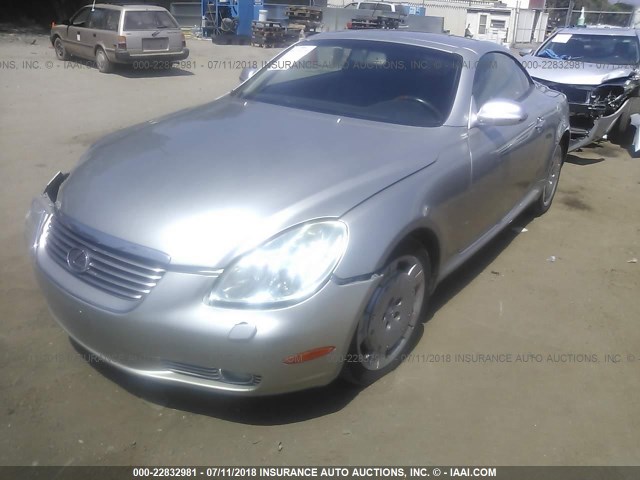 JTHFN48Y420021688 - 2002 LEXUS SC 430 SILVER photo 2