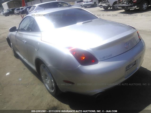 JTHFN48Y420021688 - 2002 LEXUS SC 430 SILVER photo 3