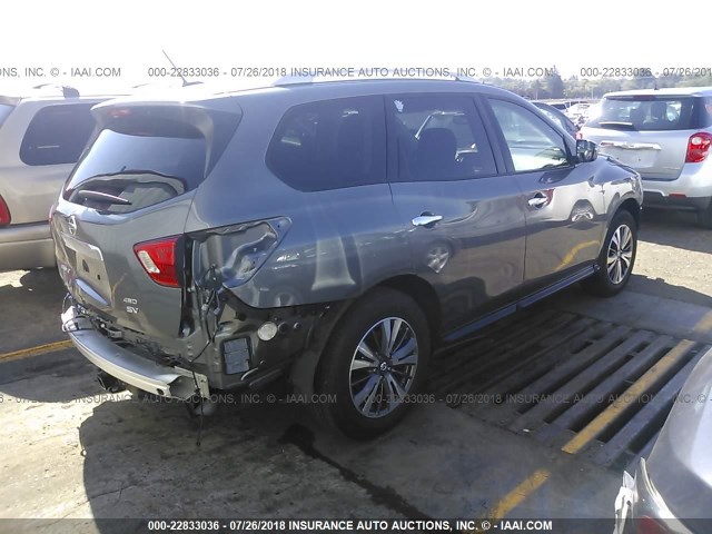 5N1DR2MM9HC611084 - 2017 NISSAN PATHFINDER S/SV/SL/PLATINUM GRAY photo 4