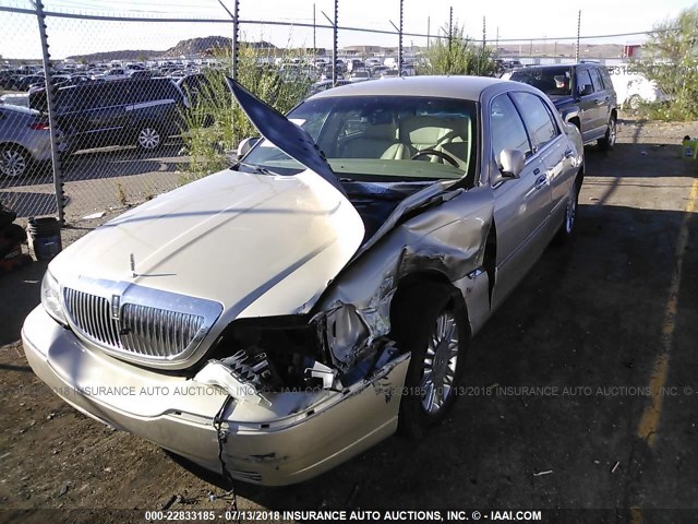 2LNHM82W78X658575 - 2008 LINCOLN TOWN CAR SIGNATURE LIMITED GOLD photo 6