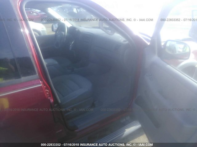 1FMZU72K54ZA73199 - 2004 FORD EXPLORER XLS/XLS SPORT RED photo 5